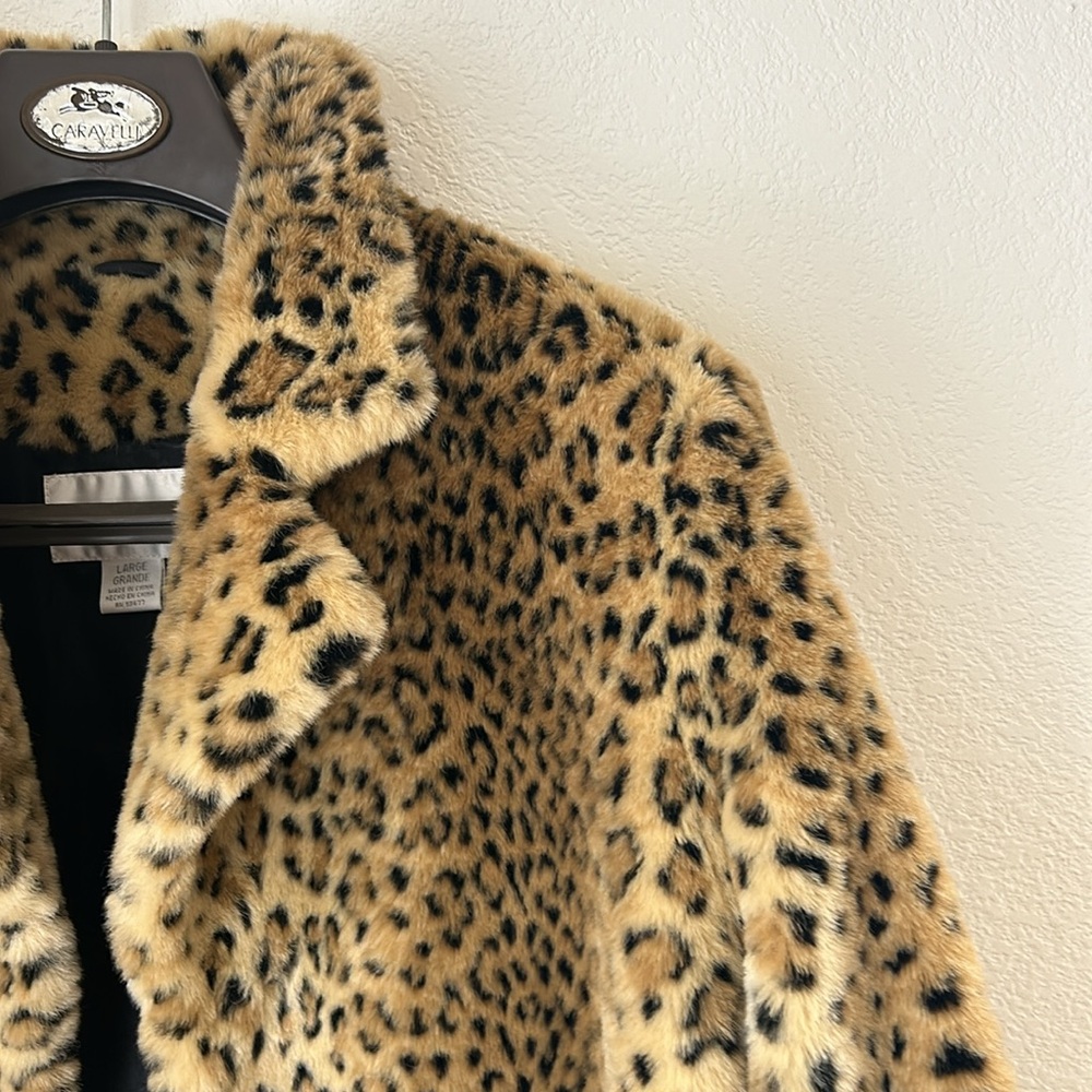 Worthington Faux Leopard Fur Coat Vegan Animal Friendly Lined Women's - Picture 3 of 11